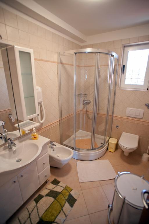 Apartments Marinic 프리모스턴 객실 사진