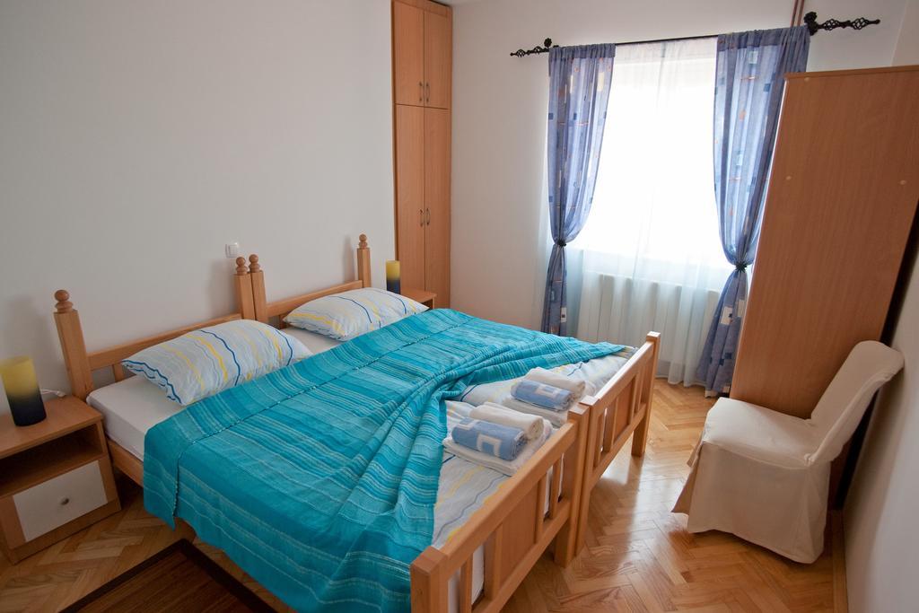 Apartments Marinic 프리모스턴 객실 사진