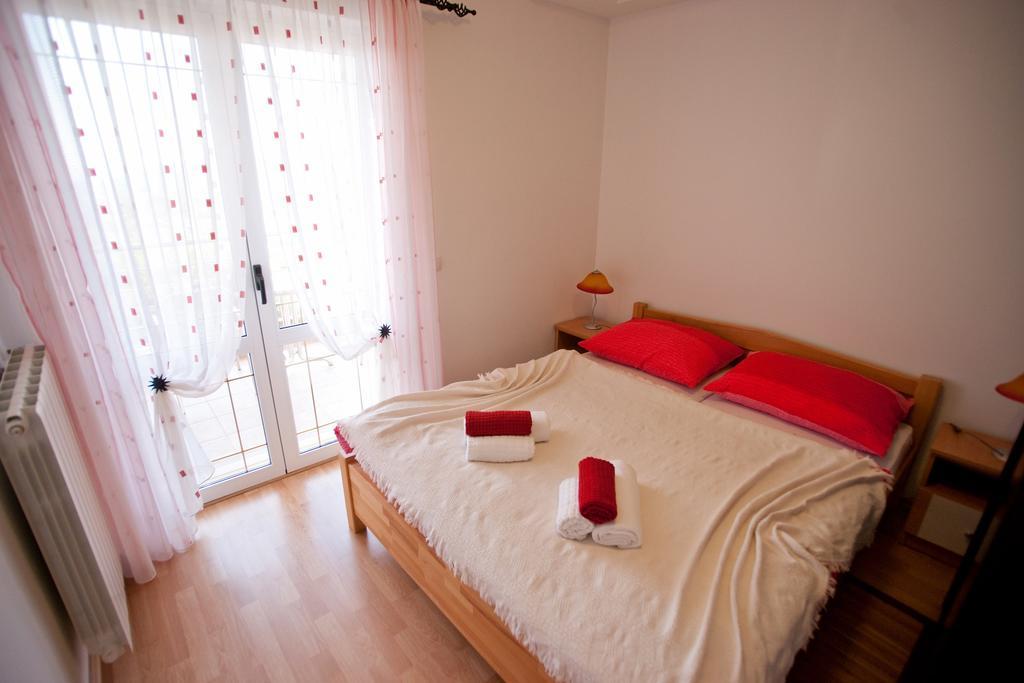 Apartments Marinic 프리모스턴 객실 사진