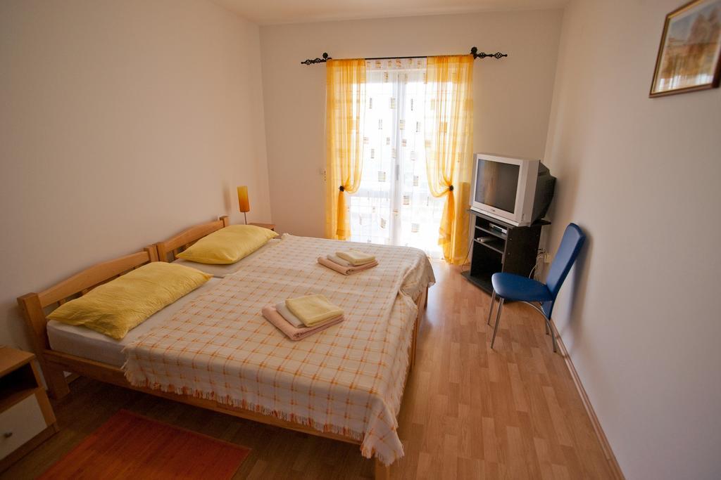 Apartments Marinic 프리모스턴 객실 사진