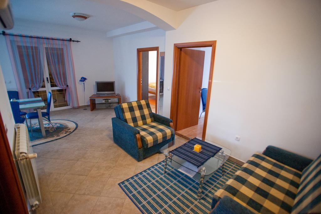 Apartments Marinic 프리모스턴 객실 사진